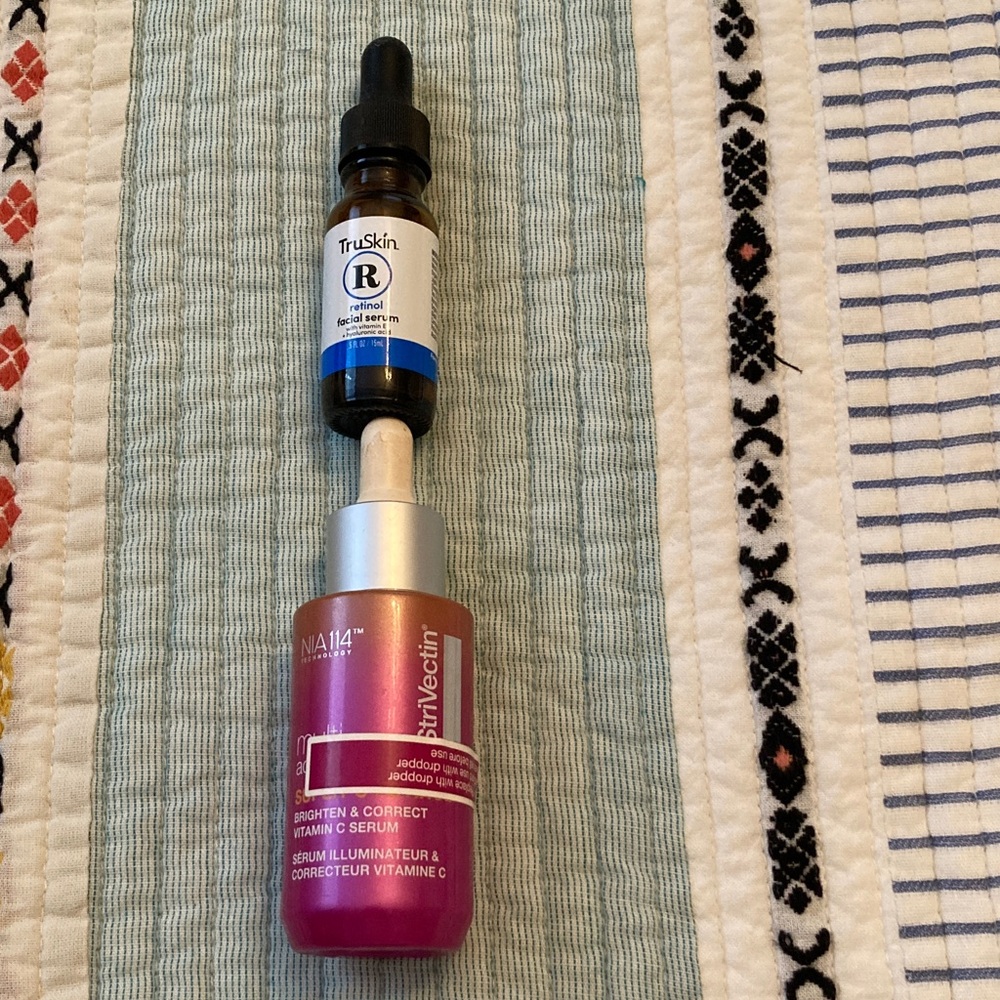 StriVectin
Vitamin c serum

Truskin. Retinol